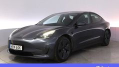 Grå Begagnad 2022 Tesla Model 3 Long Range AWD Sedan | 384 900 kr (Marknadspris)