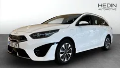 Vit (white) Begagnad 2022 Kia Ceed Sportswagon Advance Kombi | 239 900 kr (Marknadspris)