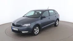 Grå Begagnad 2017 Skoda Rapid Style Halvkombi | 92 000 kr (Bra pris)