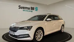Vit Begagnad 2022 Skoda Superb Style Kombi | 209 900 kr (Bra pris)
