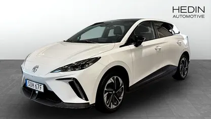 Begagnad MG MG4 EV 132 kW (180 HK) 2022 Vit Halvkombi
