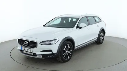 Begagnad 2019 Volvo V90 CC Kombi | 268 000 kr (Bra pris)
