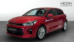 Röd Begagnad 2017 Kia Rio Halvkombi | 148 700 kr (Marknadspris)