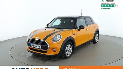 Orange Begagnad 2016 Mini Cooper Halvkombi | 129 000 kr (Marknadspris)