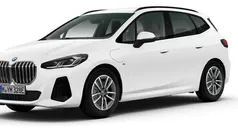 Ny 2025 BMW 230e Active Tourer Comfort Edition Minibuss | 479 700 kr (Marknadspris)