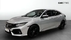 Silver Begagnad 2017 Honda Civic Halvkombi | 184 900 kr (Marknadspris)