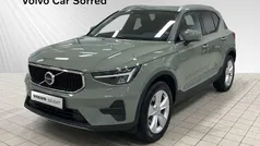 Grön Begagnad 2023 Volvo XC40 Core SUV | 349 900 kr (Superpris)