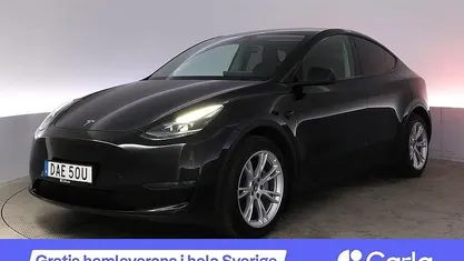 Svart Begagnad 2023 Tesla Model Y Long Range AWD SUV | 424 990 kr (Marknadspris)