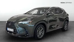 Grön (green) Begagnad 2024 Lexus NX450h+ Business Edition SUV | 579 900 kr (Bra pris)