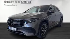 Mörkgrå (grey) Begagnad 2022 Mercedes EQA300 AMG line SUV | 384 900 kr (Marknadspris)