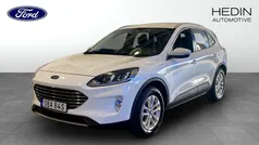 Vit (white) Begagnad 2022 Ford Kuga Titanium SUV | 269 900 kr (Marknadspris)
