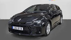 Vit Begagnad 2021 Suzuki Swace Kombi | 326 800 kr (Marknadspris)