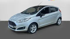Grå Begagnad 2017 Ford Fiesta Titanium Halvkombi | 79 500 kr (Marknadspris)