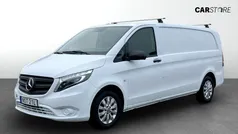 Vit Begagnad 2021 Mercedes Vito Minibuss | 223 920 kr