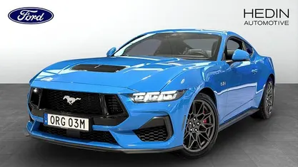 Blå Begagnad 2024 Ford Mustang GT Fastback Sportkupé | 589 900 kr (Marknadspris)