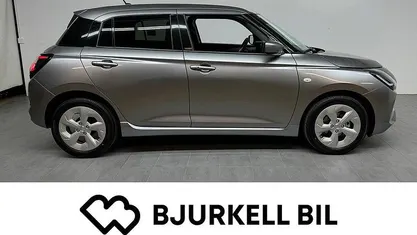 Ny Suzuki Swift 82 HK (60 kW) 2025 Premium silver Halvkombi