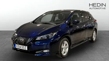 Blå Begagnad 2022 Nissan Leaf N-Connecta Halvkombi | 184 900 kr (Marknadspris)
