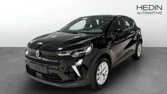 Svart (black) Ny 2024 Renault Captur Evolution SUV | 229 900 kr (Superpris)