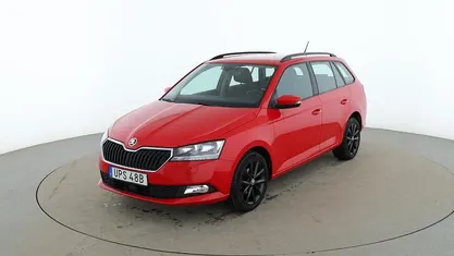 Röd Begagnad 2019 Skoda Fabia Style Kombi | 137 000 kr (Marknadspris)