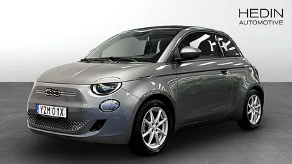 Begagnad 2022 Fiat 500e Icon Halvkombi | 209 900 kr (Marknadspris)