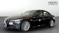 Begagnad 2019 Alfa Romeo Giulia Super Sedan | 189 900 kr