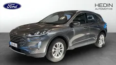 Begagnad 2022 Ford Kuga Titanium SUV | 244 900 kr (Bra pris)