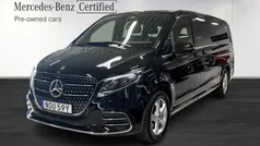 Begagnad 2024 Mercedes V300 AMG line Minibuss | 979 900 kr