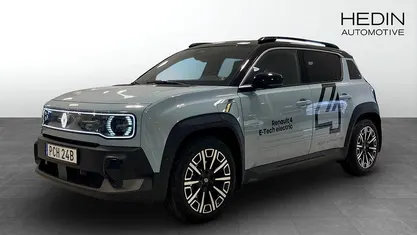 Begagnad 2025 Renault R4 Iconic Halvkombi | 471 900 kr