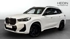 Vit (white) Begagnad 2023 BMW iX1 Comfort Edition SUV | 428 700 kr (Marknadspris)