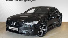 Svart Begagnad 2022 Volvo S60 R-Design Sedan | 399 900 kr (Marknadspris)