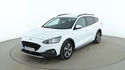 Vit Begagnad 2021 Ford Focus ST-Line Kombi | 168 000 kr (Marknadspris)
