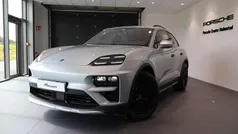 Silver Ny 2024 Porsche Macan Turbo SUV | 1 573 300 kr (Dyr)