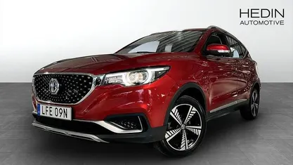Röd Begagnad 2020 MG ZS Luxury SUV | 149 900 kr (Bra pris)