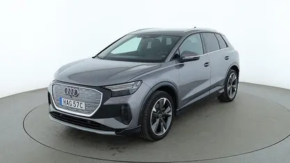 Grå Begagnad 2023 Audi Q4 e-tron SUV | 386 000 kr (Superpris)