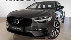 Grå Begagnad 2024 Volvo V90 Plus Kombi | 499 000 kr (Marknadspris)