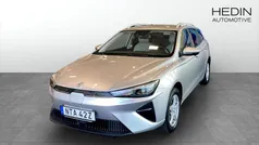 Grå (silver) Begagnad 2022 MG MG5 EV Luxury Kombi | 219 900 kr (Marknadspris)