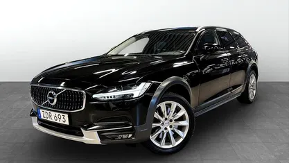 Begagnad 2018 Volvo V90 CC Inscription Kombi | 259 000 kr (Marknadspris)