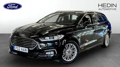 Svart (black) Begagnad 2022 Ford Mondeo Titanium Kombi | 249 900 kr (Marknadspris)