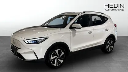 Vit Begagnad 2023 MG ZS Comfort Sedan | 274 900 kr (Marknadspris)