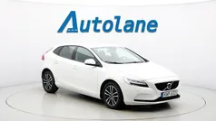 Vit Begagnad 2017 Volvo V40 Momentum Kombi | 149 900 kr (Marknadspris)