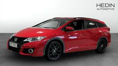 Röd (red) Begagnad 2016 Honda Civic Kombi | 119 000 kr