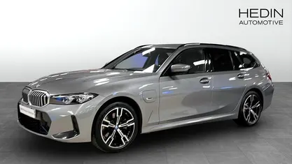 Begagnad BMW 330e M Sport 292 HK (214 kW) 2022 Kombi