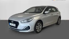 Silver Begagnad 2019 Hyundai i30 Premium Halvkombi | 164 900 kr (Marknadspris)