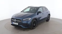 Blå Begagnad 2021 Mercedes GLA250 AMG line SUV | 362 000 kr