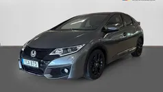 Mörkgrå (grå metallic) Begagnad 2016 Honda Civic Sport Halvkombi | 89 900 kr (Marknadspris)