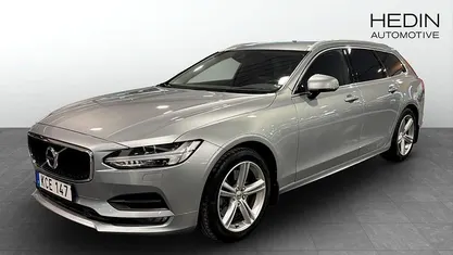 Begagnad 2018 Volvo V90 Momentum Kombi | 239 900 kr (Bra pris)