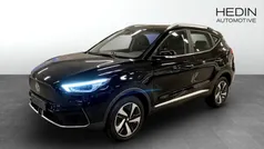 Svart Begagnad 2023 MG ZS Comfort Sedan | 309 900 kr (Marknadspris)
