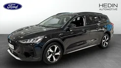 Svart Begagnad 2023 Ford Focus Active Kombi | 219 900 kr (Marknadspris)