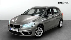 Grå Begagnad 2015 BMW 218 Advantage Kombi | 104 900 kr (Marknadspris)