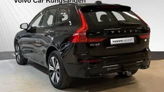 Svart Begagnad 2023 Volvo XC60 Plus SUV | 529 900 kr (Marknadspris)